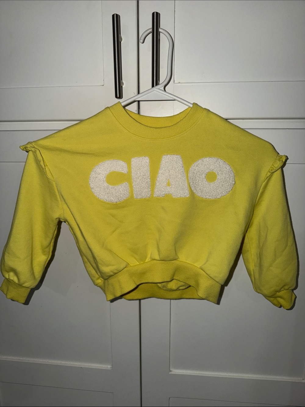 Yellow 'CIAO' Cropped Sweatshirt - Toddler Top